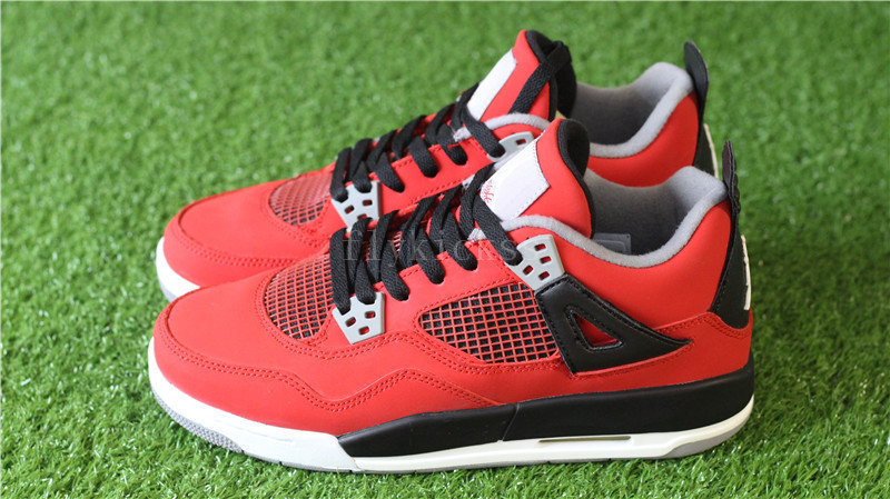 Authentic Air Jordan IV 4 Toro Bravo